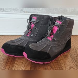 UGG Turlock Snow Boots Big Girls Grey Pink